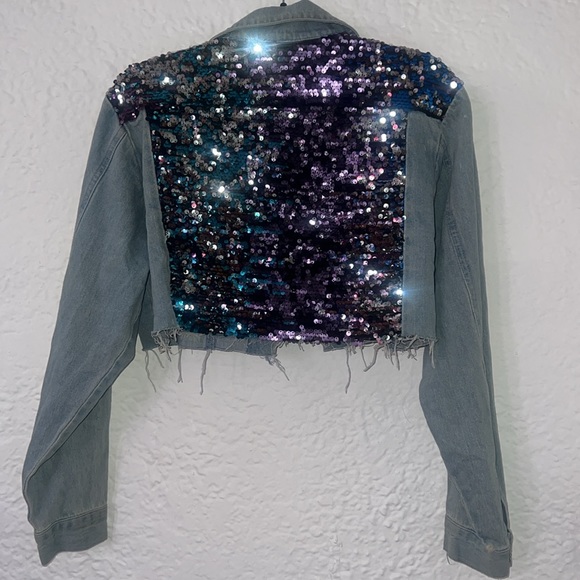 Denim jacket - Picture 2 of 6